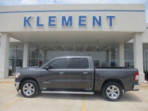 Used 2020 RAM 1500 Big Horn AWD/4WD image 1