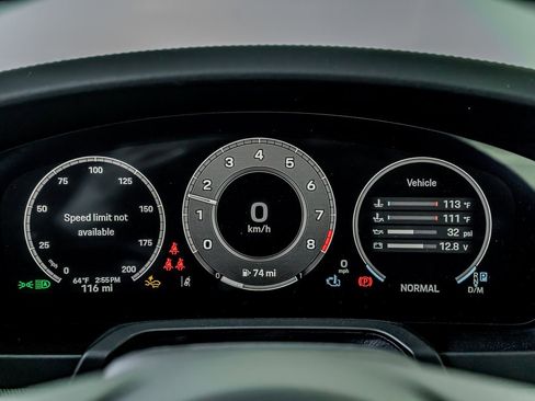 Certified 2025 Porsche 911 Carrera image 17