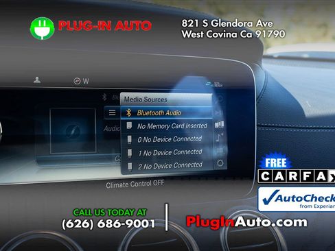 Used 2019 Mercedes-Benz E 53 AMG 4MATIC Sedan w/ Parking Assistance Package image 32