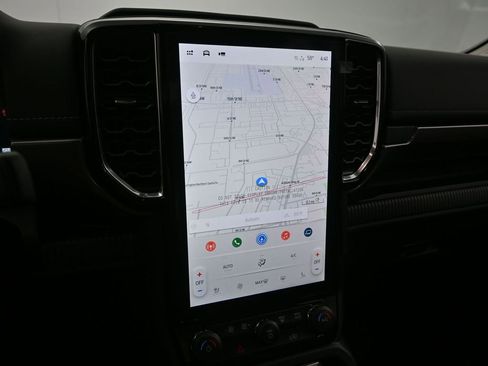 New 2025 Ford Ranger Lariat w/ FX4 Off-Road Package image 22