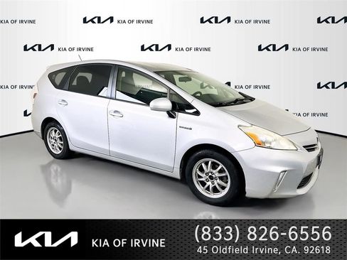 Used 2013 Toyota Prius V Two image 1