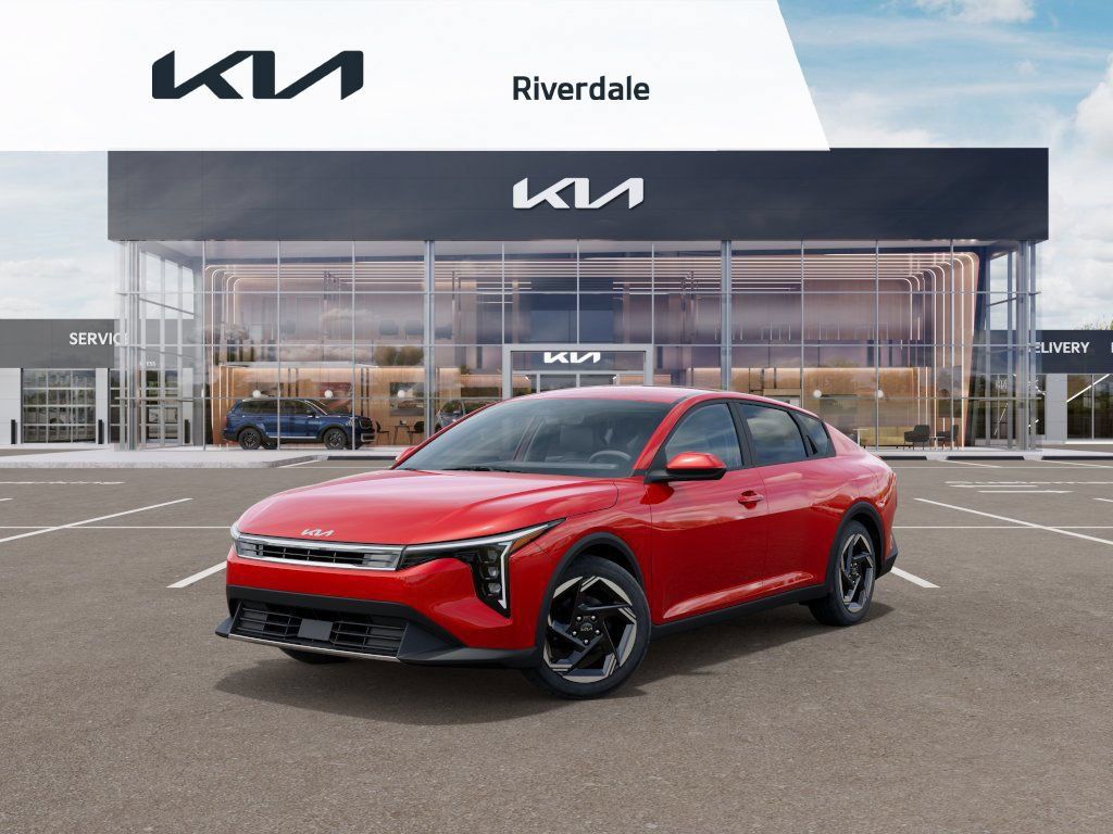 Used 2025 Kia K4 EX FWD image 1