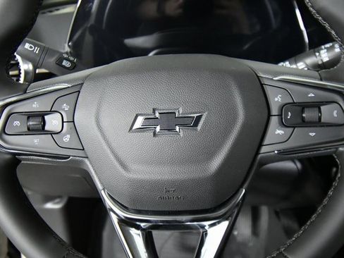 New 2026 Chevrolet Trax ACTIV image 2