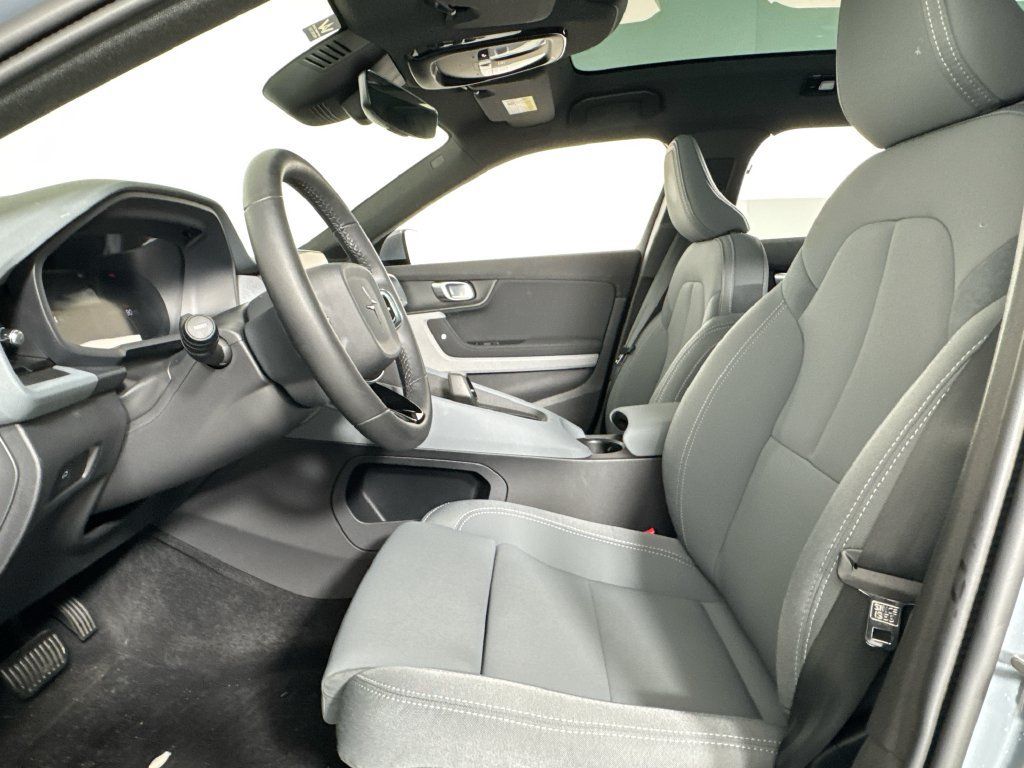 Used 2024 Polestar Polestar 2 AWD/4WD image 11