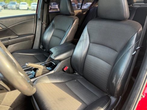 Used 2016 Honda Accord Sport image 5