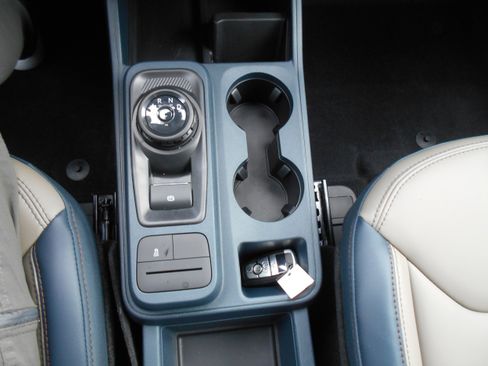 New 2026 Ford Maverick Lariat w/ 4K Tow Package image 8