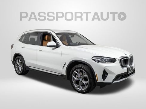 Certified 2024 BMW X3 xDrive30i w/ Premium Package image 8