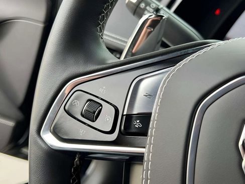 Used 2025 Chevrolet Corvette Z06 image 18