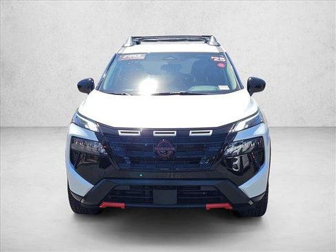 Certified 2025 Nissan Rogue SV AWD/4WD image 2