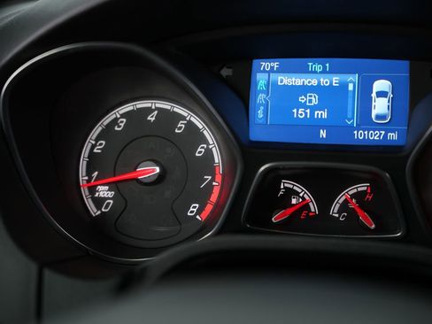Used 2014 Ford Focus ST FWD image 16