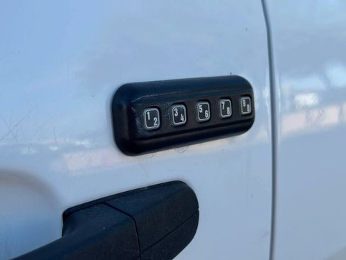 Used 2019 Ford Transit 350 XLT RWD image 46