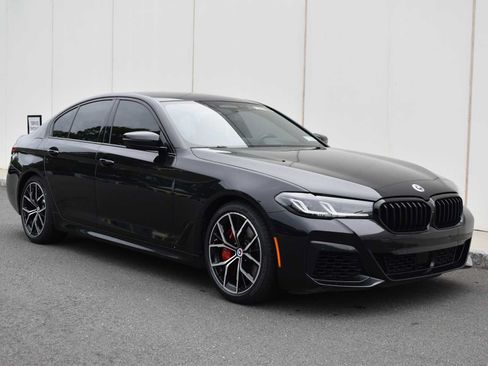Certified 2023 BMW M550i xDrive w/ Executive Package AWD/4WD image 1