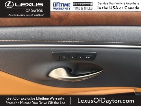 Used 2023 Lexus ES 350 w/ Premium Package image 12