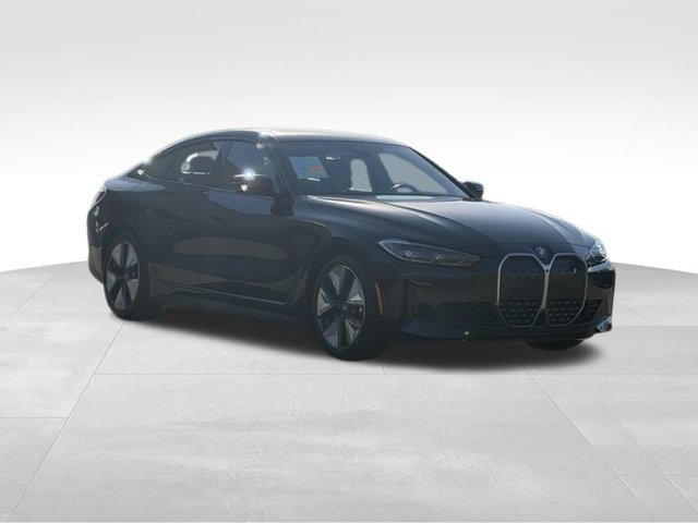 Certified 2023 BMW i4 eDrive40 w/ Premium Package RWD image 11