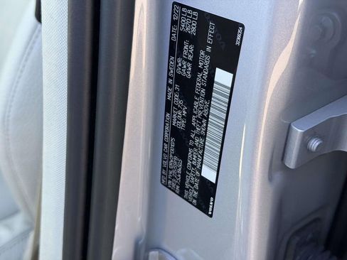 Used 2023 Volvo XC60 B5 Plus w/ Climate Package image 27