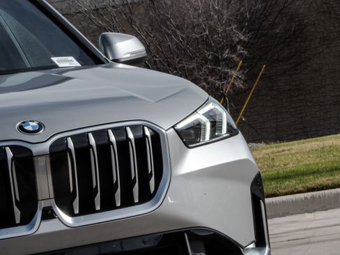 Certified 2025 BMW X1 xDrive28i image 7