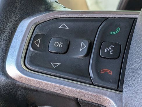 Used 2020 RAM 1500 Laramie image 13