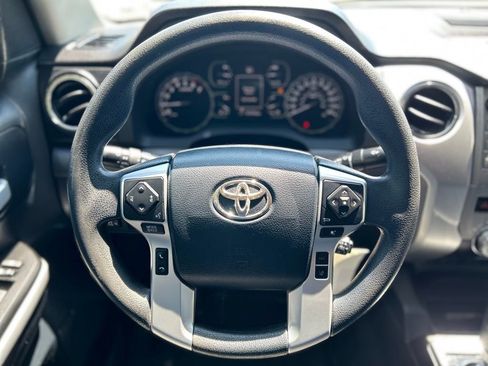 Used 2018 Toyota Tundra SR5 w/ SR5 Upgrade Package image 12