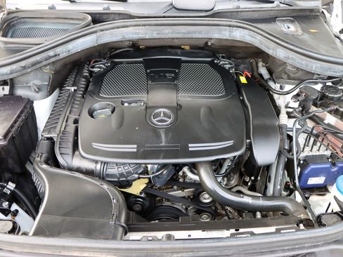 Used 2018 Mercedes-Benz GLE 350 w/ Premium 1 Package image 59