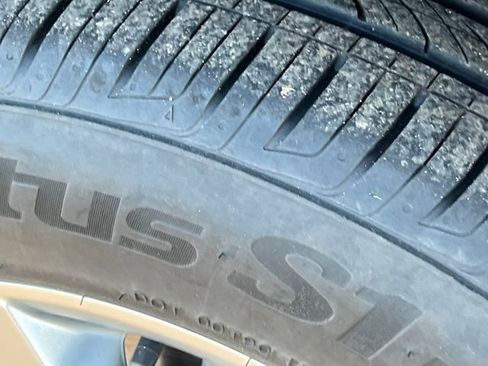 Certified 2024 Ford Edge Titanium image 11