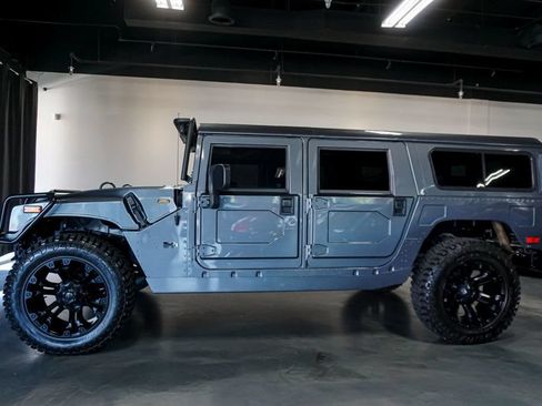 Used 2003 HUMMER H1 4-Door Wagon AWD/4WD image 39