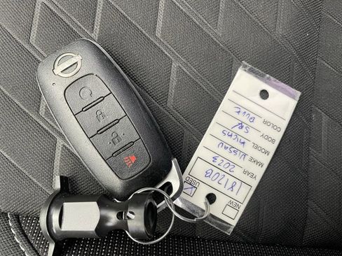 Certified 2023 Nissan Kicks SV image 18