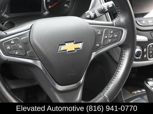 Used 2018 Chevrolet Equinox Premier FWD image 15