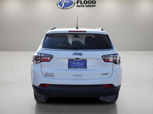 Used 2021 Jeep Compass Latitude image 5