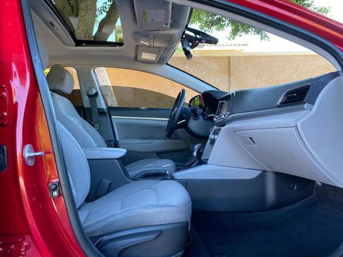 Used 2020 Hyundai Elantra Value Edition FWD image 51