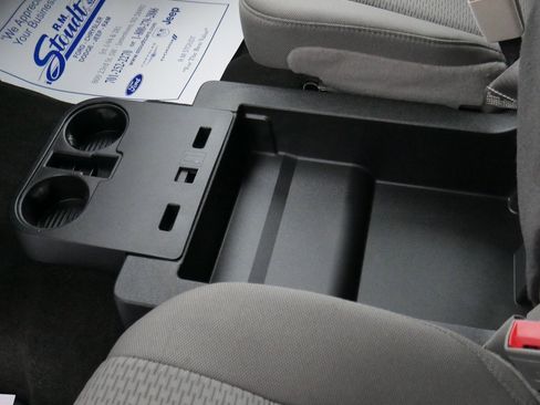 Used 2019 Ford F150 XLT image 41