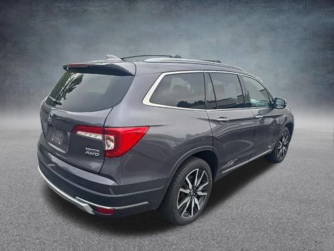 Used 2019 Honda Pilot Touring image 7