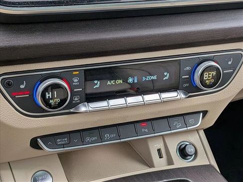 Used 2023 Audi Q5 2.0T Premium Plus w/ Premium Plus Package image 12