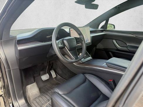 Used 2023 Tesla Model X AWD/4WD image 10