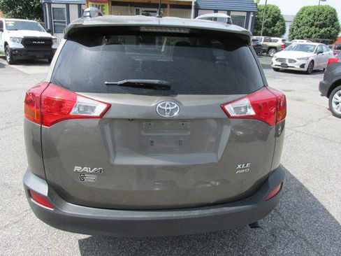 Used 2013 Toyota RAV4 XLE AWD/4WD image 4