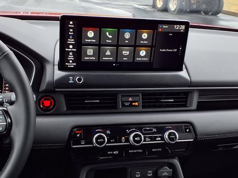 New 2026 Honda Pilot Touring image 16