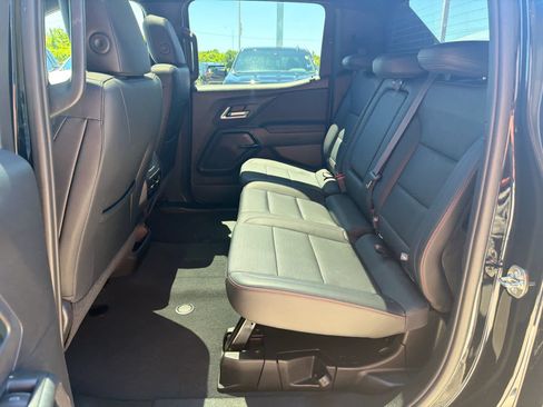 New 2025 Chevrolet Silverado EV RST AWD/4WD image 22