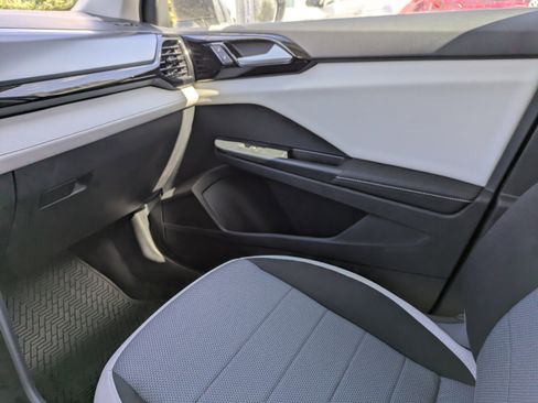 New 2026 Volkswagen Taos S FWD image 17