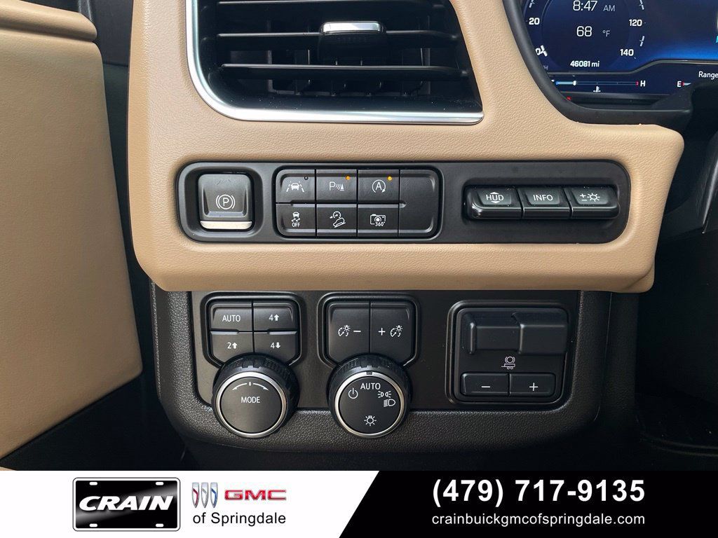 Used 2024 Chevrolet Tahoe Premier AWD/4WD image 12