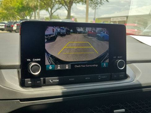 Used 2024 Honda Accord EX image 23