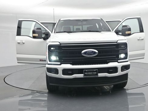 New 2026 Ford F250 Platinum image 41