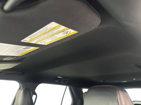 Used 2025 Ford Explorer ST-Line w/ Premium Package RWD image 73