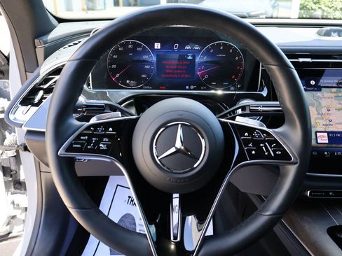 Certified 2024 Mercedes-Benz E 450 4MATIC Sedan image 31
