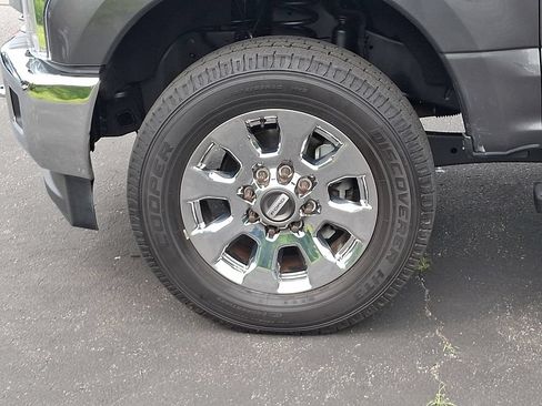 Used 2019 Ford F250 Lariat w/ Lariat Ultimate Package AWD/4WD image 8