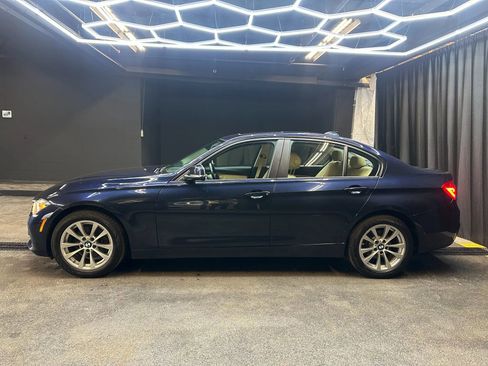 Used 2017 BMW 320i xDrive Sedan image 4