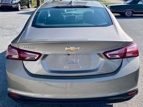 Used 2022 Chevrolet Malibu LT image 6