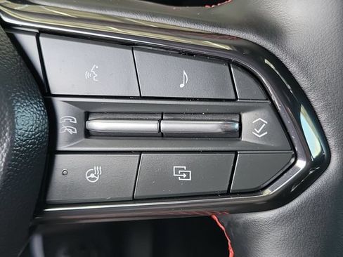 Certified 2026 Chevrolet Equinox EV RS FWD image 9