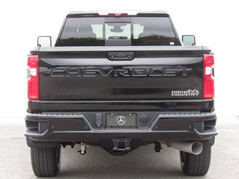 Used 2020 Chevrolet Silverado 3500 High Country w/ Z71 Off-Road Package AWD/4WD image 7