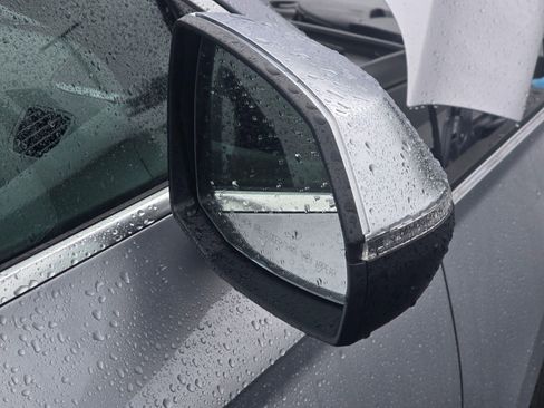 Certified 2025 Audi SQ5 Premium Plus w/ Premium Plus Package AWD/4WD image 30