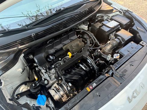 Used 2023 Kia Rio LX image 39