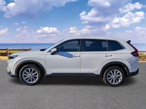 Used 2023 Honda CR-V EX image 5